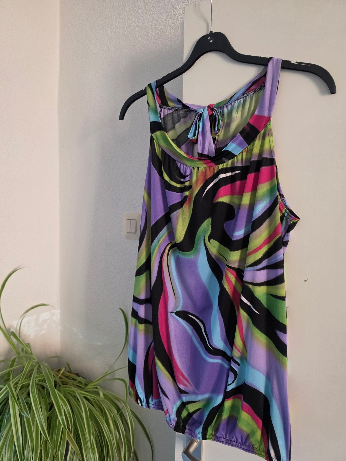 magna haltertop 44/46, Kleding | Dames, Grote Maten, Ophalen of Verzenden, Nieuw