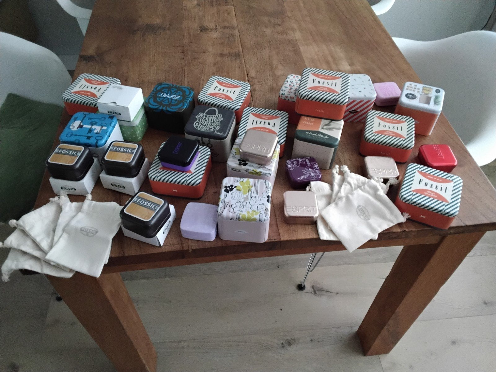 Nieuwe Fossil blikjes en doosjes voor hobbyist/verzamelaar, Ophalen of Verzenden