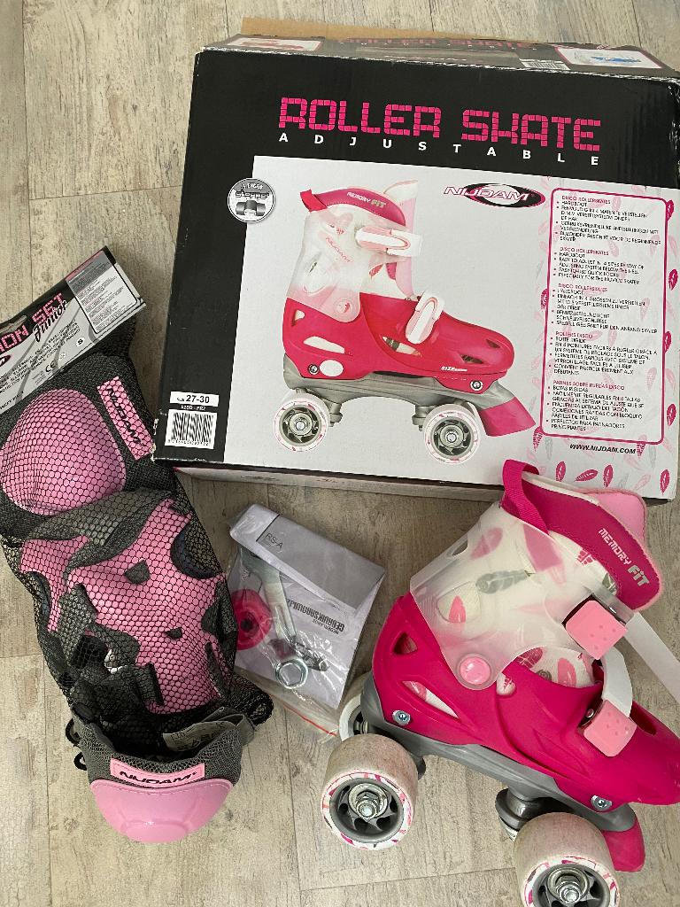 ROLLERSKATES maat 27-30 incl beschermset, Kinderen, Ophalen of Verzenden, Verstelbaar, Gebruikt