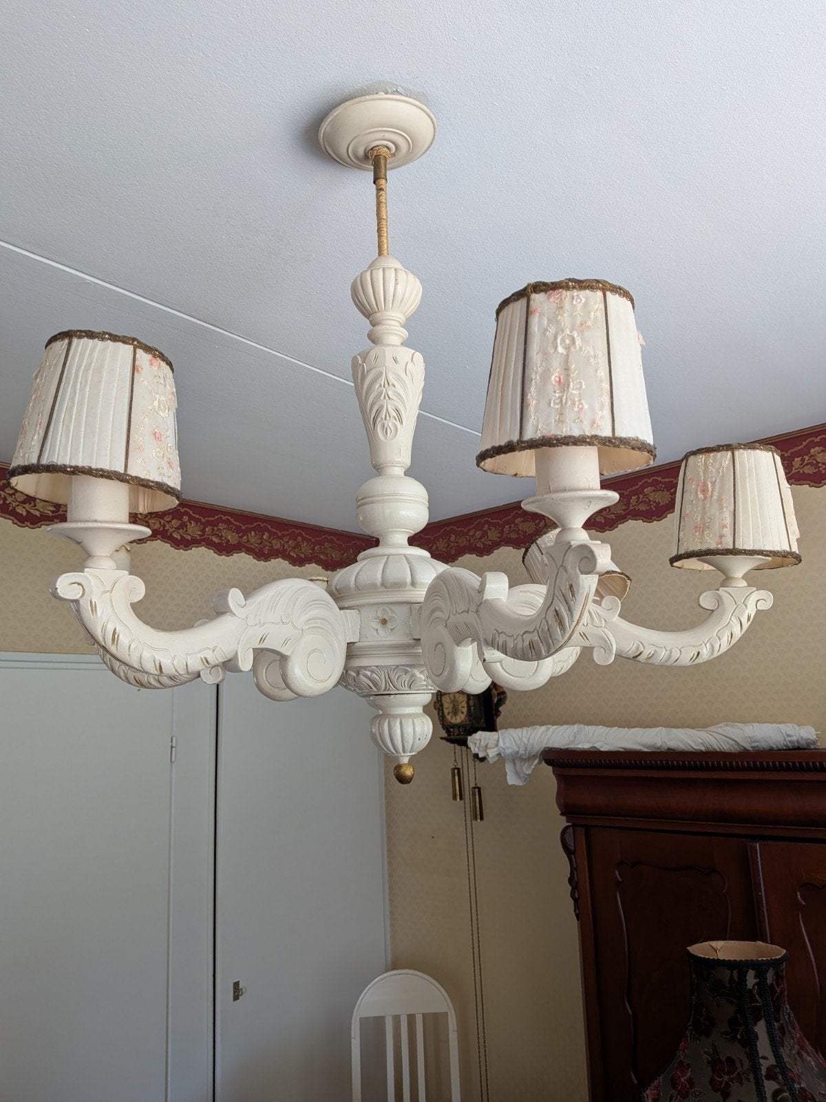 Antiek houten lamp, Ophalen