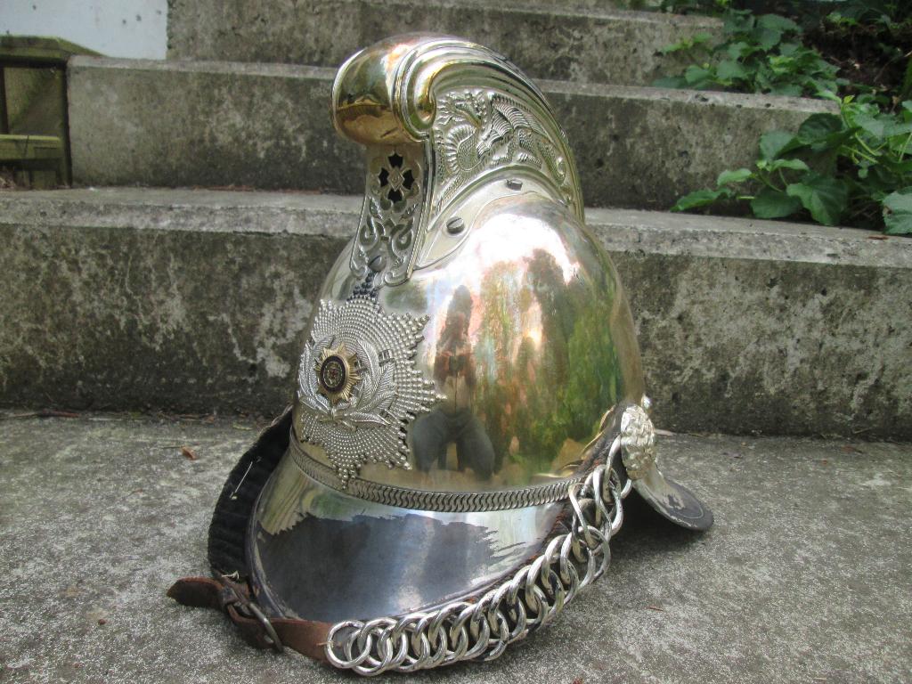 Brandweerhelm Merry Weather chroom  fire Brigade Association, Ophalen of Verzenden, Landmacht, Nederland, Embleem of Badge