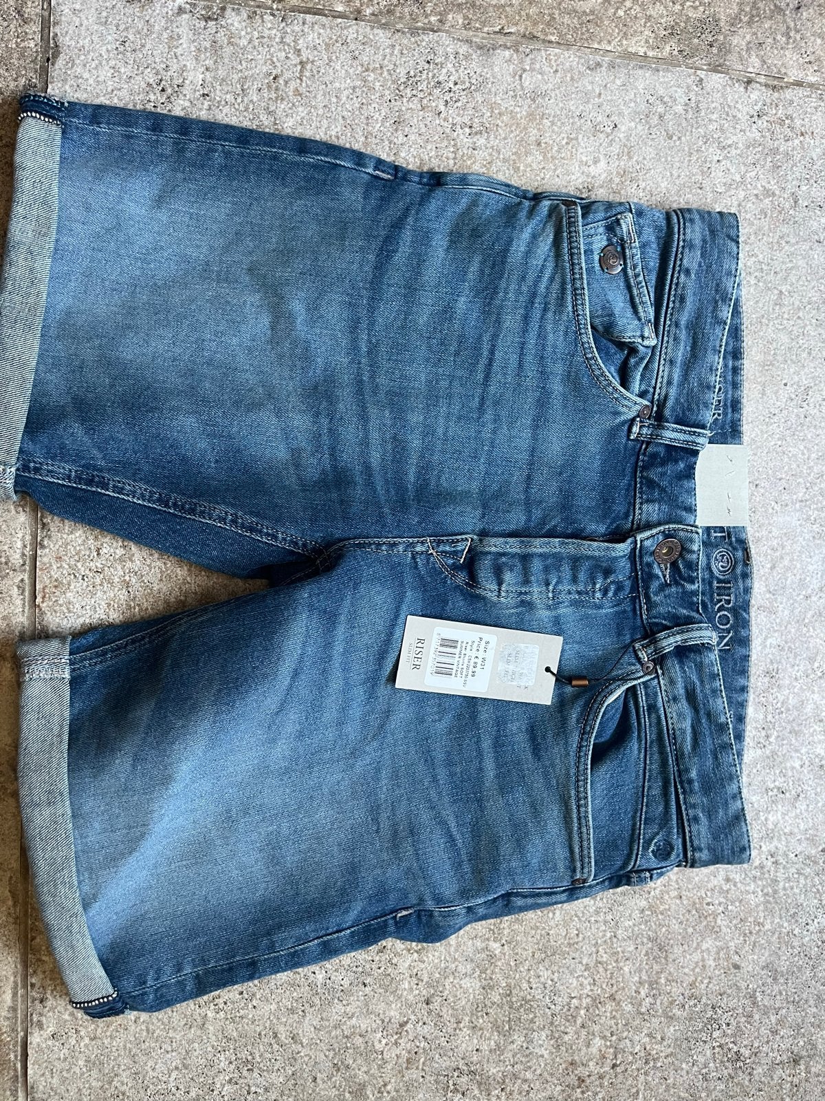 Cast Iron Riser Slim Fit Jeans Shorts W31 Nieuw, Kleding | Heren, Spijkerbroeken en Jeans, Ophalen, Nieuw, Blauw, W32 (confectie 46) of kleiner