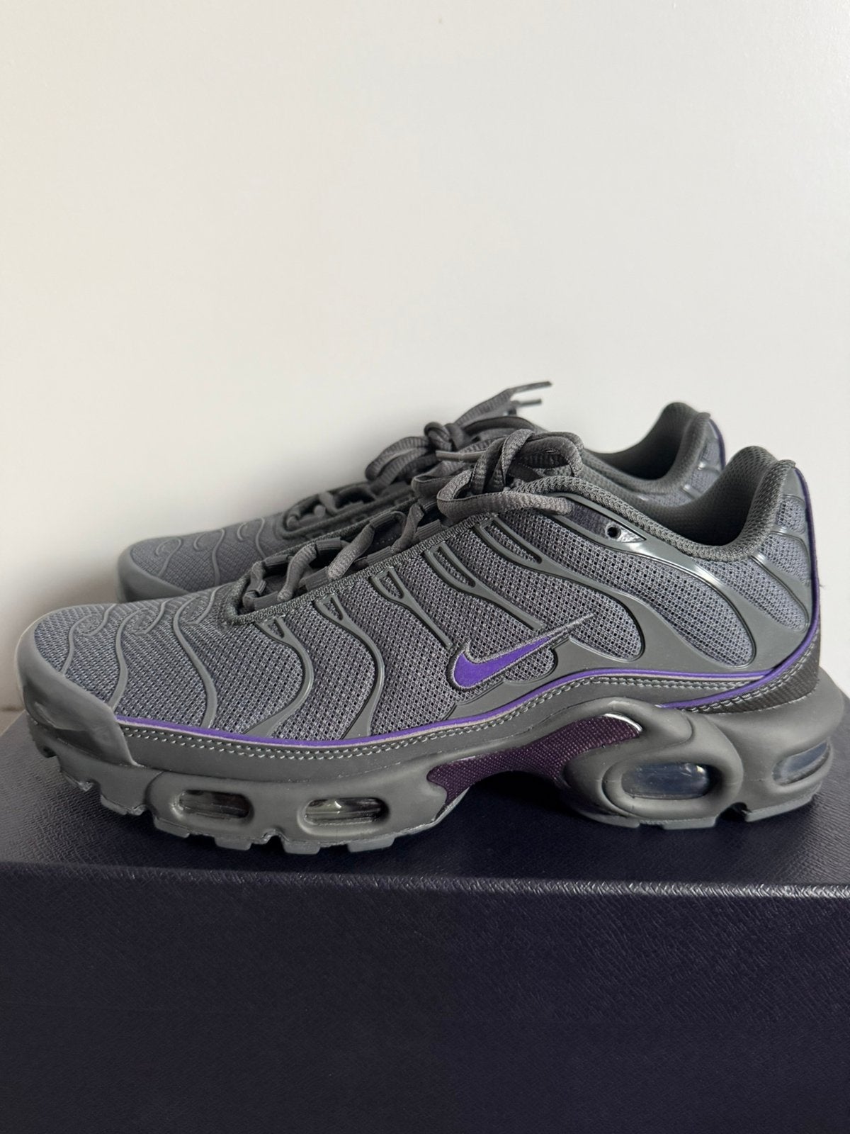 Nike air max plus Og “wild grape “ deadstock nieuw maat 41, Ophalen of Verzenden, Zo goed als nieuw, Hardloopschoenen, Nike