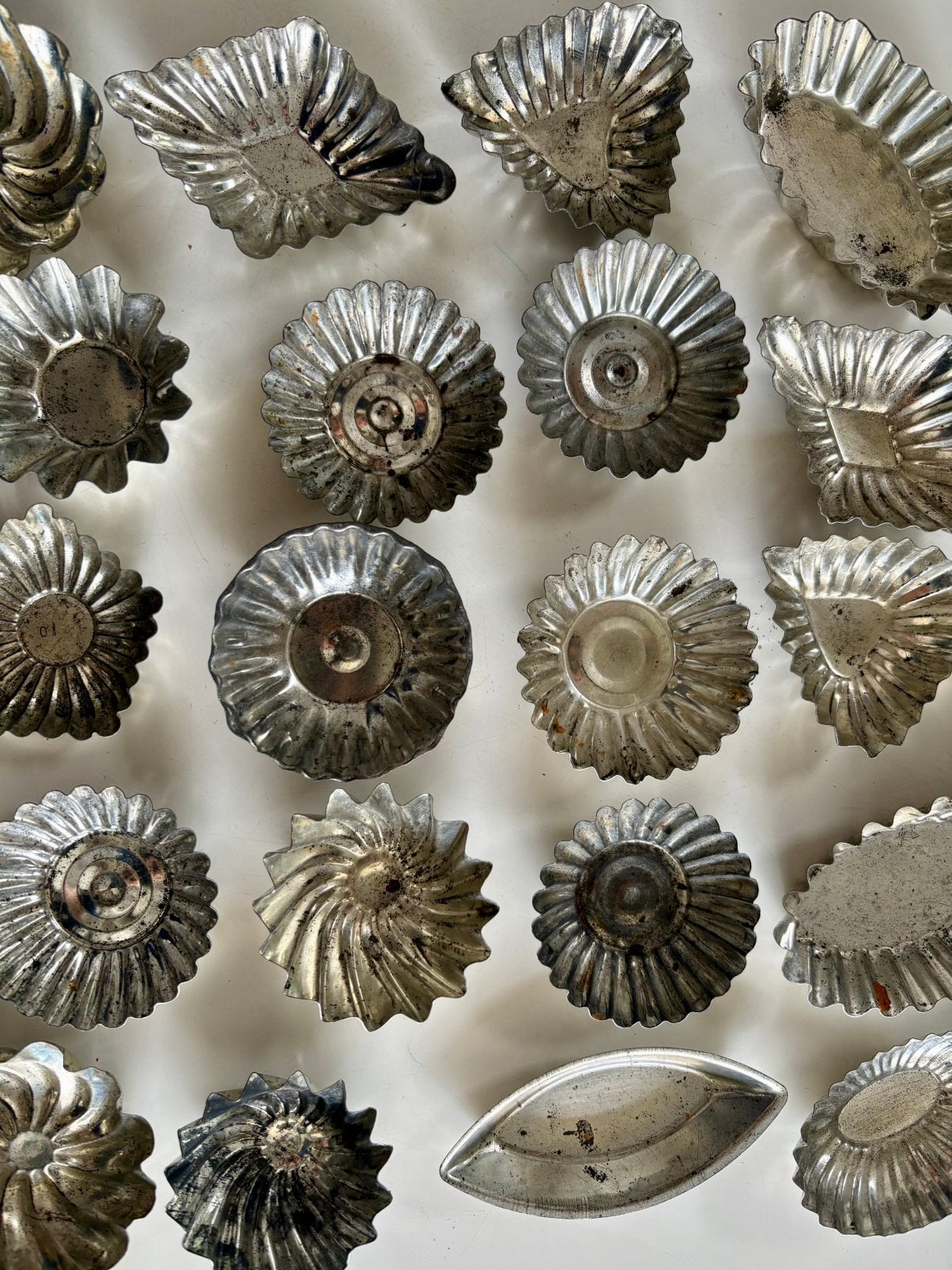 21 mini bakvormpjes, Ophalen of Verzenden, Zo goed als nieuw, Bakvorm