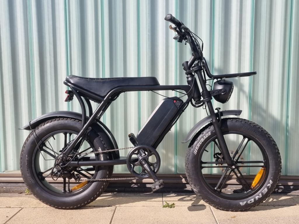 Fatbike met sleutel en een lader, Ophalen of Verzenden, Gebruikt, Overige merken