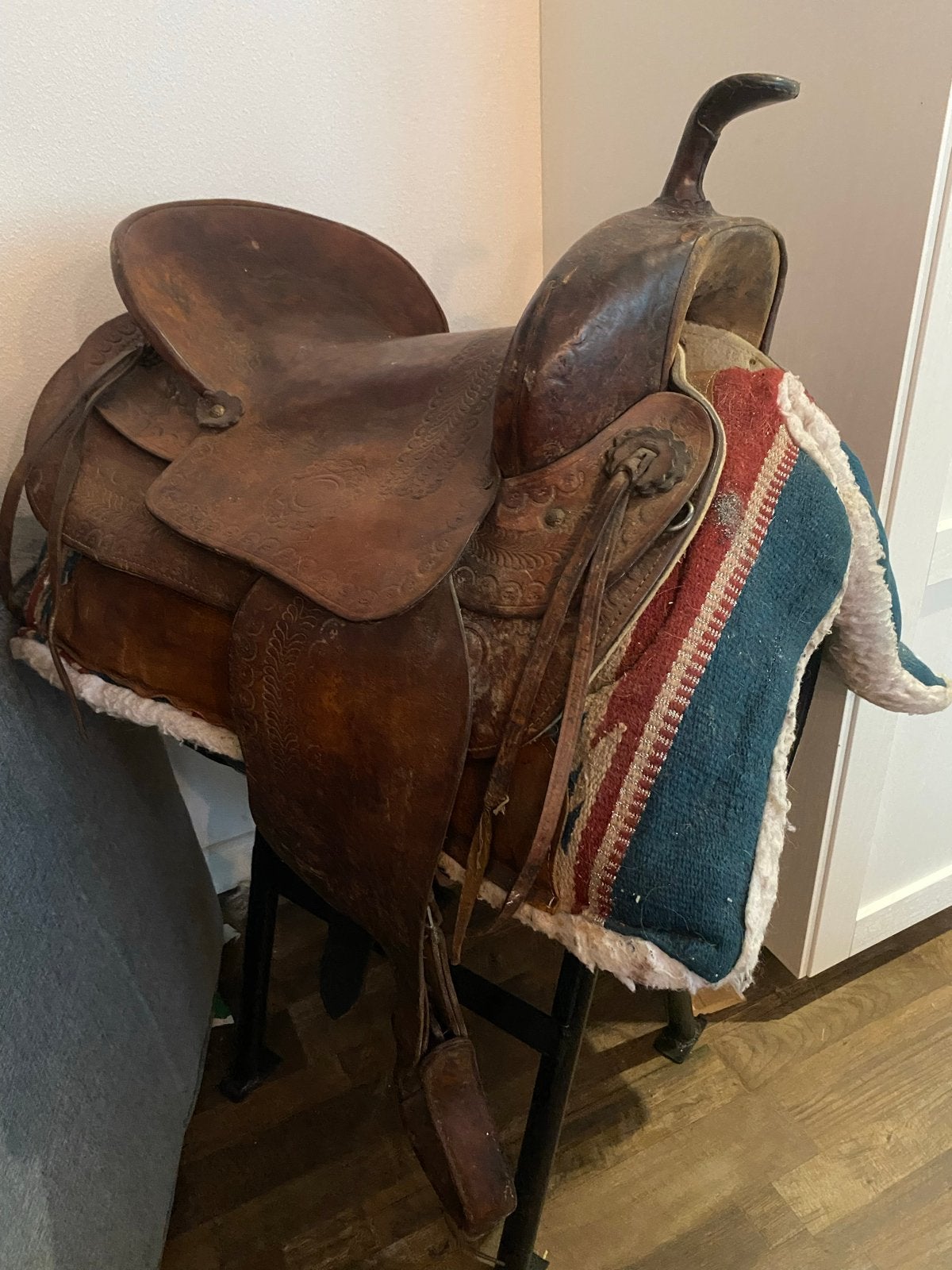 H Merlos westernzadel 18 inch compleet met dekje en zadelbok, Ophalen, Gebruikt, Dressuur