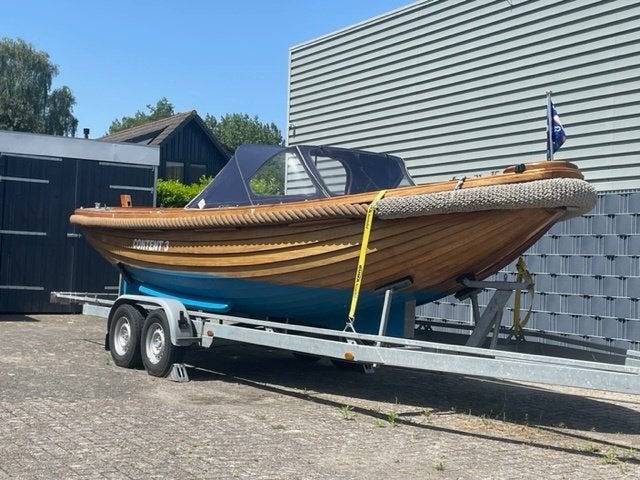 STOERE VLET, SLOEP MET VOLVO 18 PK, Watersport en Boten, Vis- en Consoleboten, Binnenboordmotor, 18 pk, Diesel, Ophalen of Verzenden