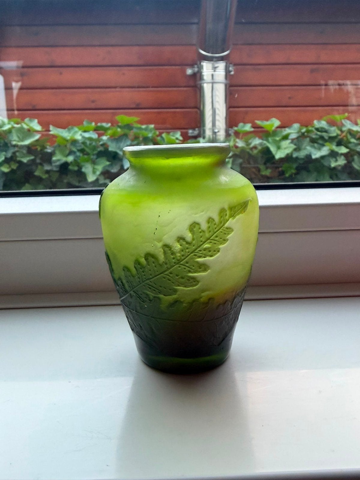 Emile galle vaasje, Antiek en Kunst, Antiek | Glas en Kristal, Ophalen of Verzenden