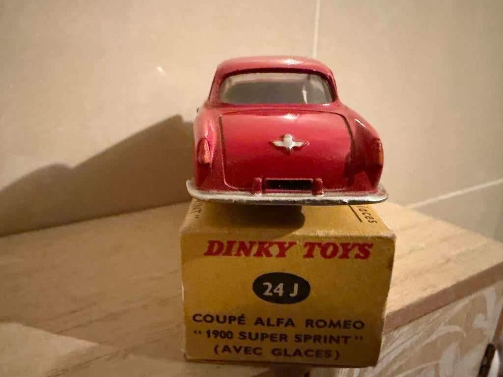 Dinky Toys Alfa Romeo 1900 Super Sprint - Nieuwstaat in doos, Hobby en Vrije tijd, Modelauto's | 1:43, F, Auto, Nieuw, Dinky Toys