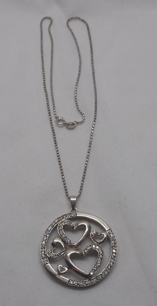 Zilveren ketting met grote hanger met harten nr.1777, Met hanger, Verzenden, Zo goed als nieuw, Zilver