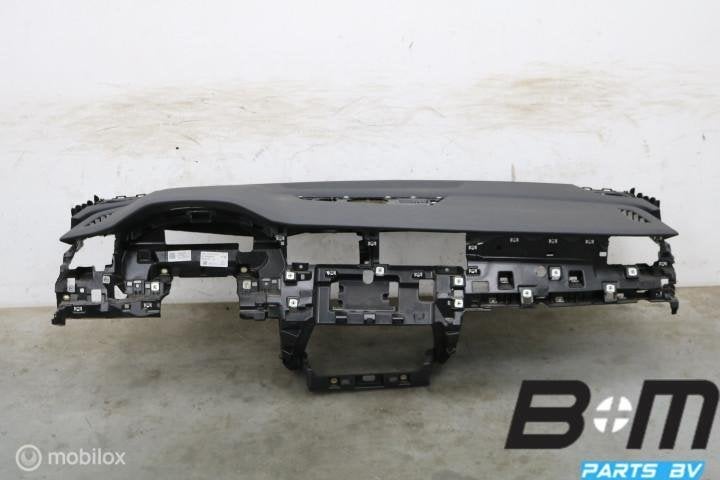 Dashboard Audi SQ8 4M 4M8857001, Gebruikt
