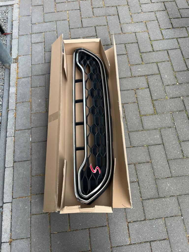 Mini cooper s countryman Grill F60, Ophalen of Verzenden, Voor, Mini, Bumper