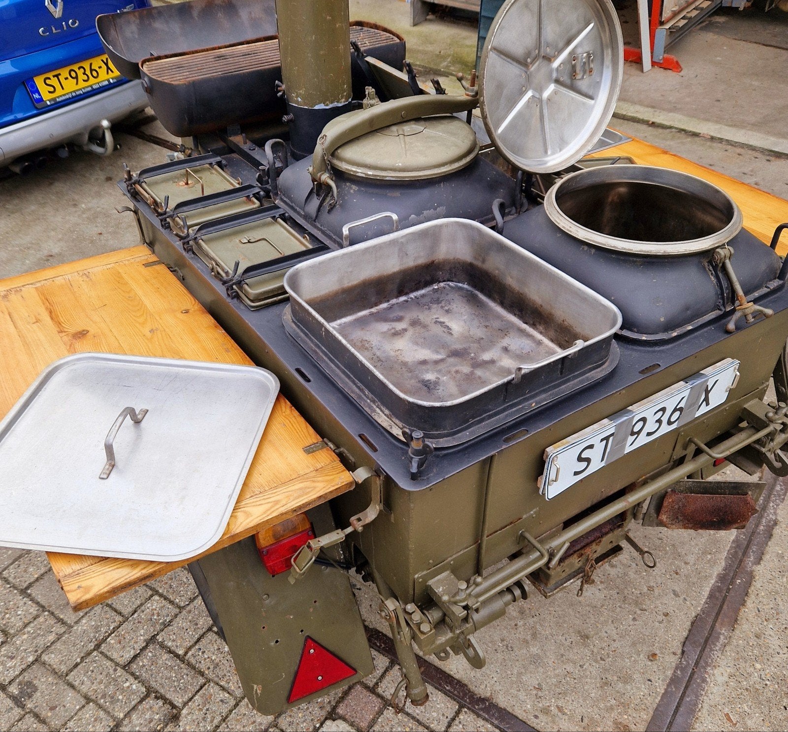 Unieke Mobiele Veldkeuken met Grill en Spoelbak, Ophalen, Gebruikt, 60 cm of meer, Grill