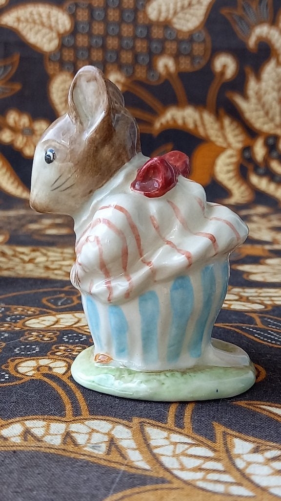 Mrs. Tittlemouse Mooi oud Beswick beeldje uit Engeland 8 cm., Antiek en Kunst, Ophalen of Verzenden