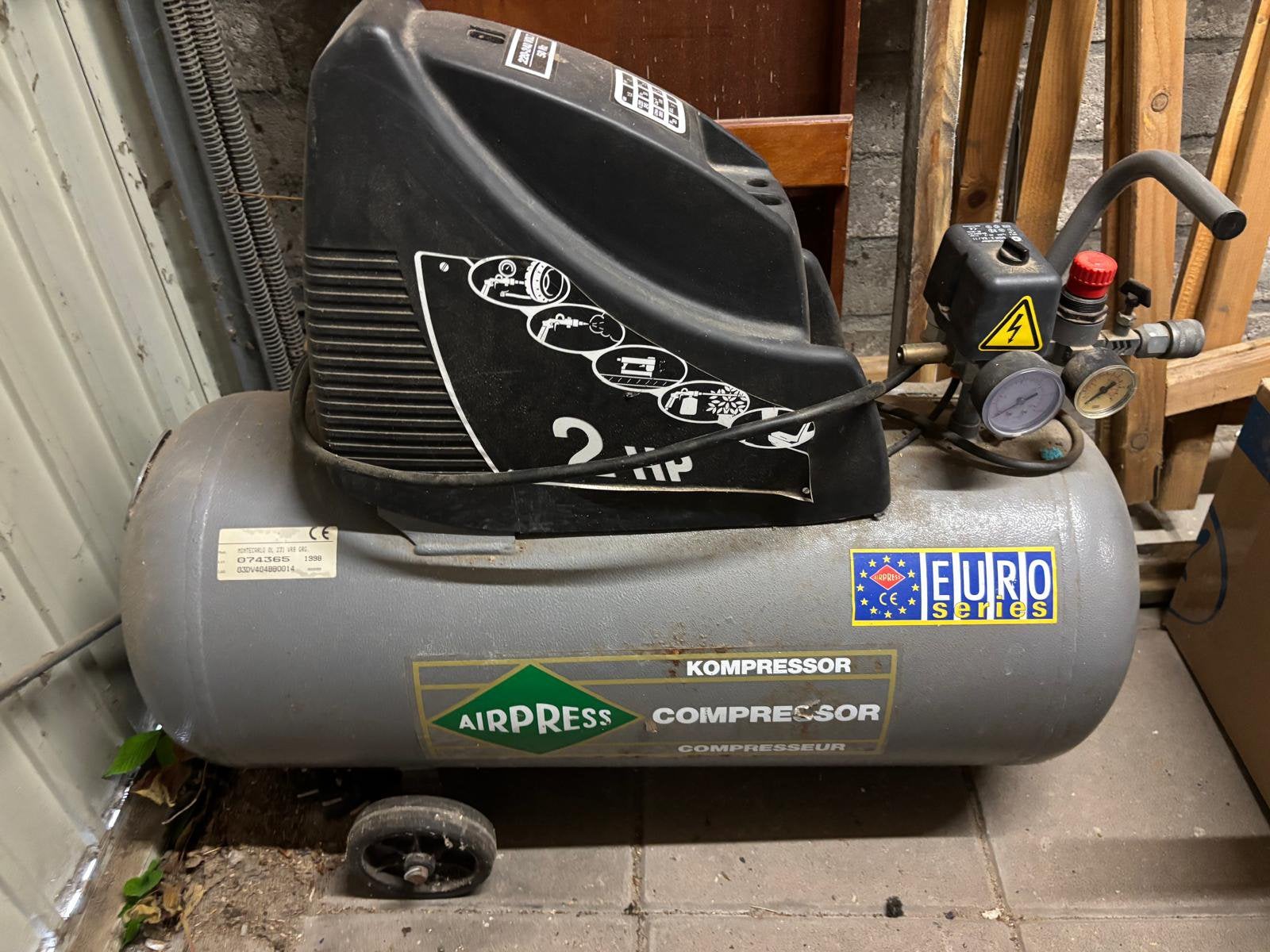 Airpress compressor 2pk 50 liter, Ophalen, Gebruikt, 6 tot 10 bar, 25 tot 100 liter