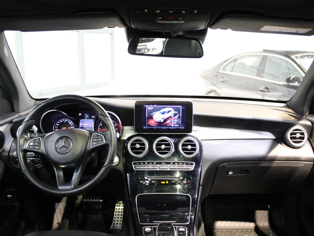 Mercedes-Benz GLC 250 4MATIC Panorama dak, Auto's, Automaat, 12 maanden, 15 km/l, Gebruikt