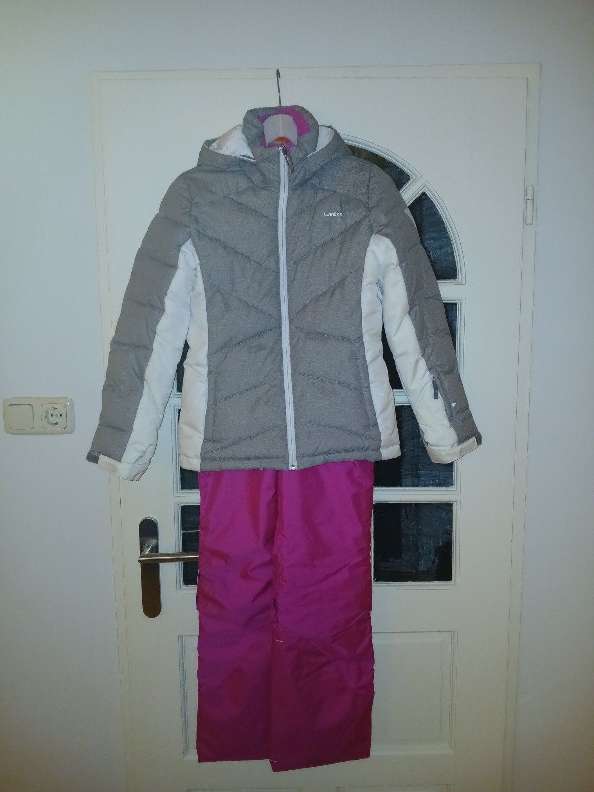 Ski-jas en skibroek set - Grijs/Roze - Maat 146/152, Kleding | Dames, Overige typen, Ophalen of Verzenden, Zo goed als nieuw, Maat 34 (XS) of kleiner