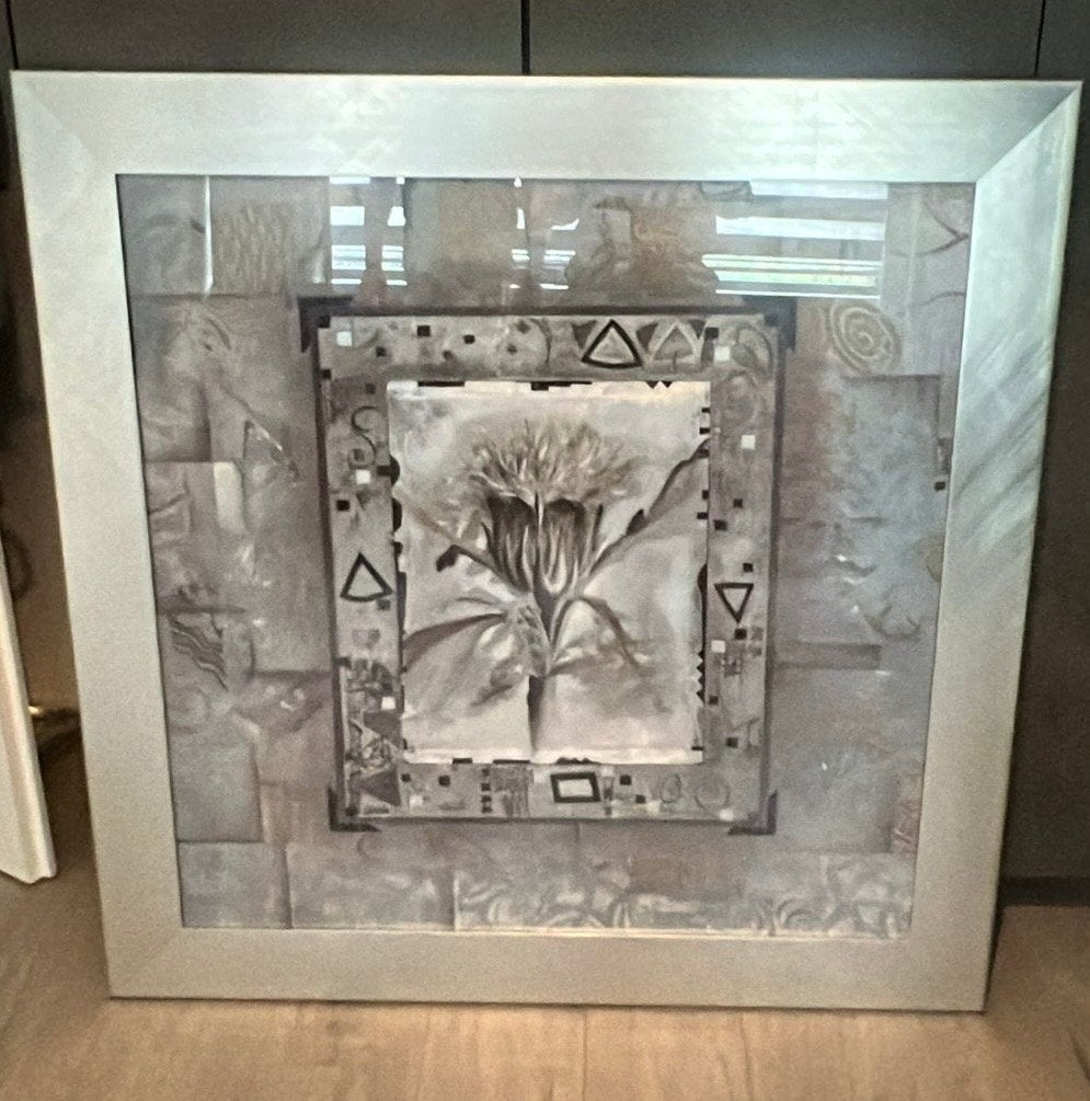 Groot ingelijst kunstwerk met bloemmotief, 1.08m x 1.08m, Ophalen