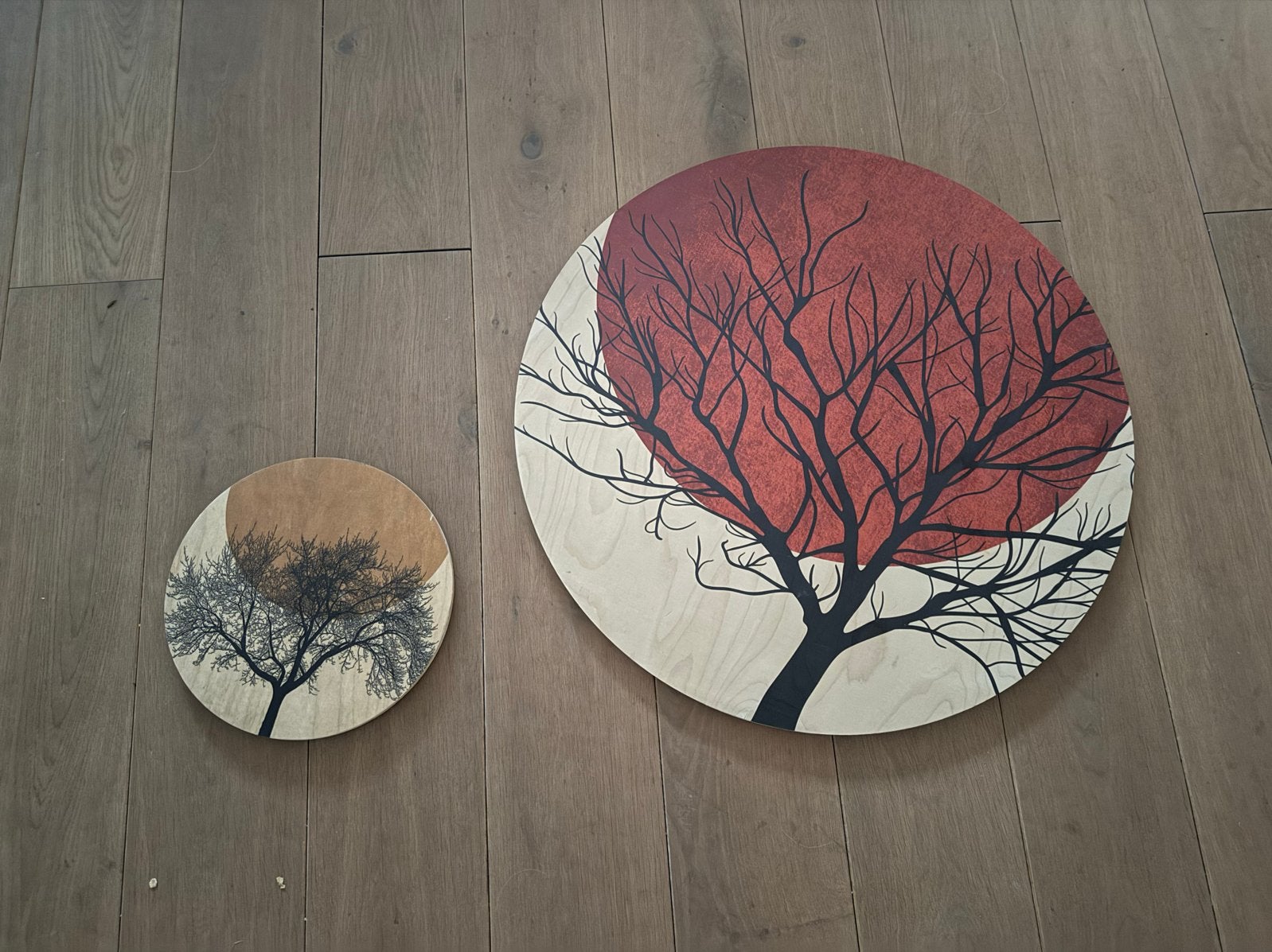Set van 2 Houten Wandcirkels met Boommotief, Ophalen, Hout, Meerkleurig, Zo goed als nieuw