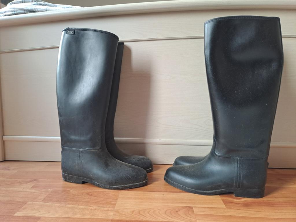 2 paar rubberen rijlaarzen maat 42, Ophalen of Verzenden, Zo goed als nieuw, Overige soorten, Schoeisel