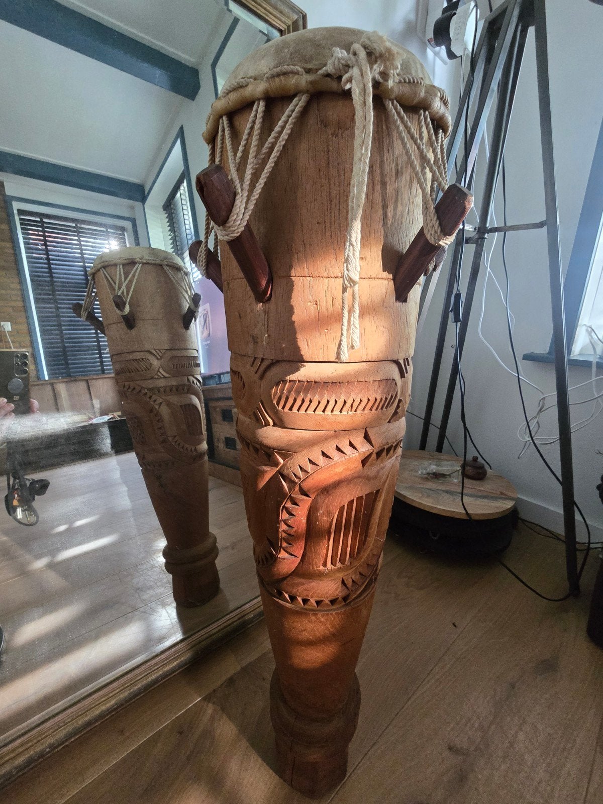 Vintage Afrikaanse Djembe Trommel 81x26cm- Handgesneden hout, Ophalen of Verzenden, Gebruikt, Overige merken