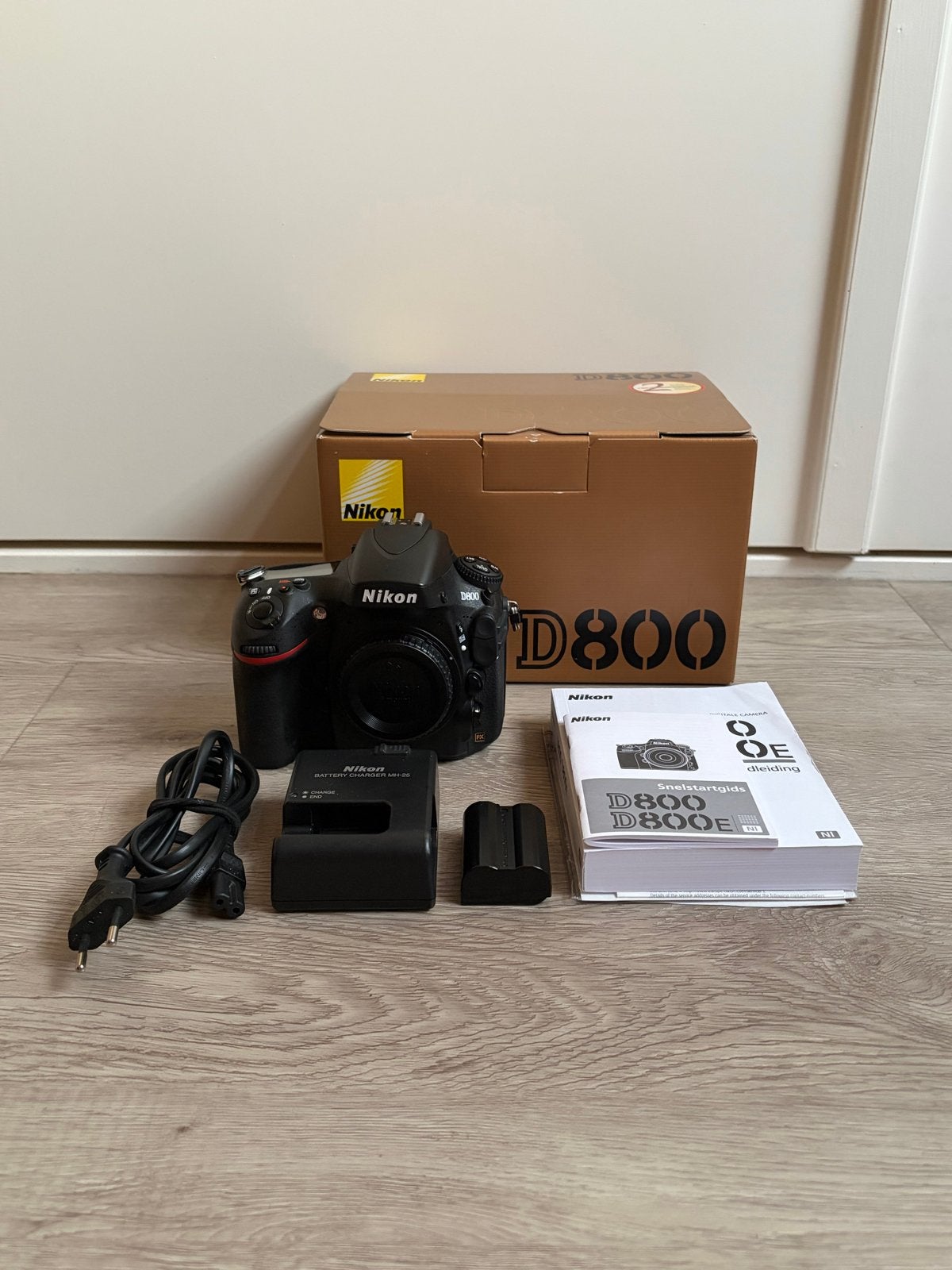Nikon D800 spiegelreflexcamera - 16.000 clicks!, Spiegelreflex, 36 megapixels, Ophalen of Verzenden, Zo goed als nieuw