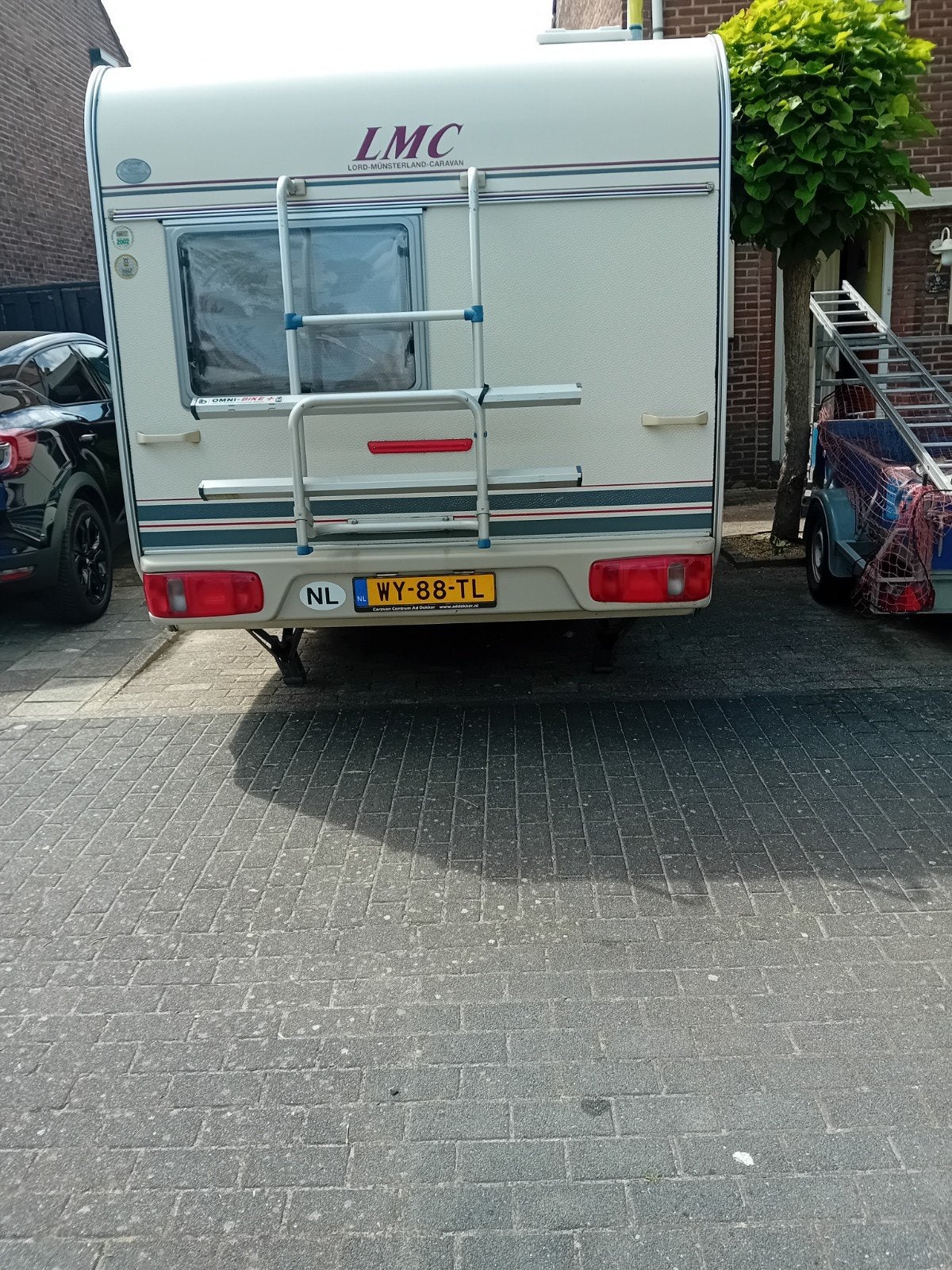 LMC Caravan 5 meter met voortent en complete uitrusting, Mover, Rondzit, Particulier, Tot en met 4