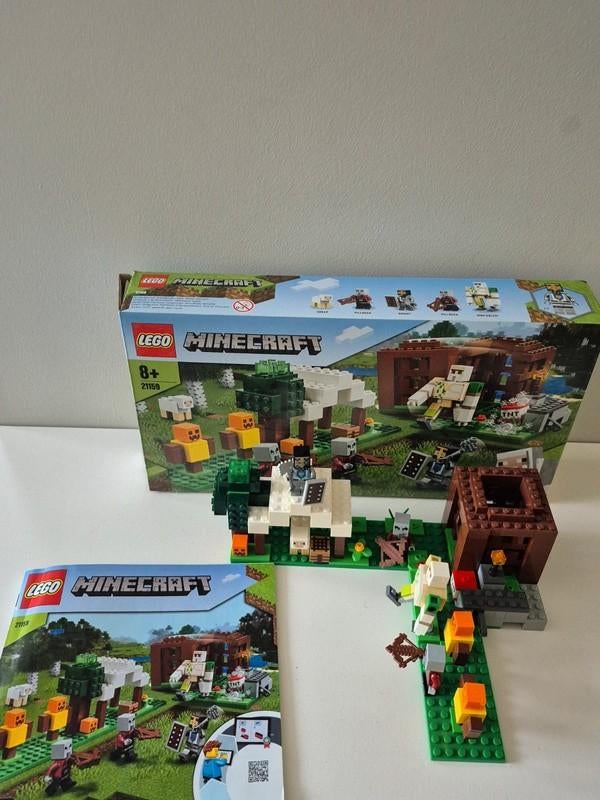 Lego Minecraft 21159 compleet met boekje en doos, Ophalen of Verzenden, Gebruikt, Complete set, Lego