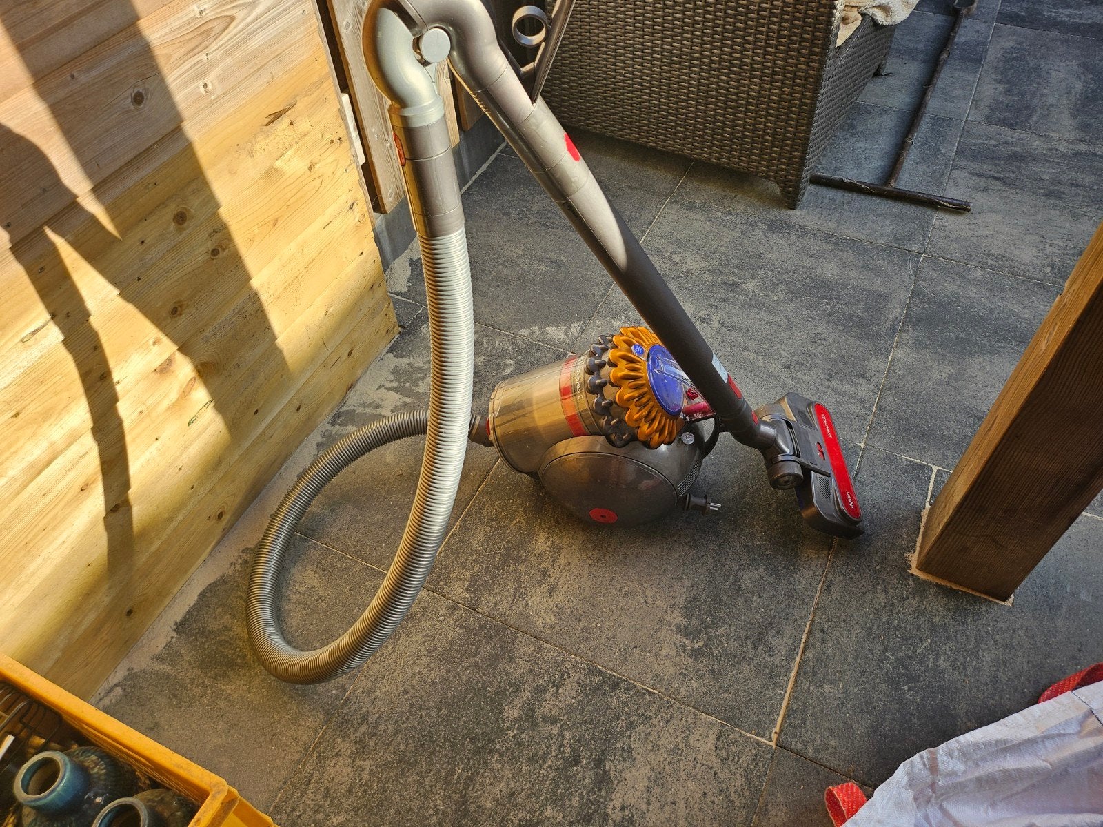 Dyson Sledestofzuiger - Krachtige en Betrouwbare Reiniging, Ophalen, Gebruikt, Dyson, Geschikt voor harde vloeren