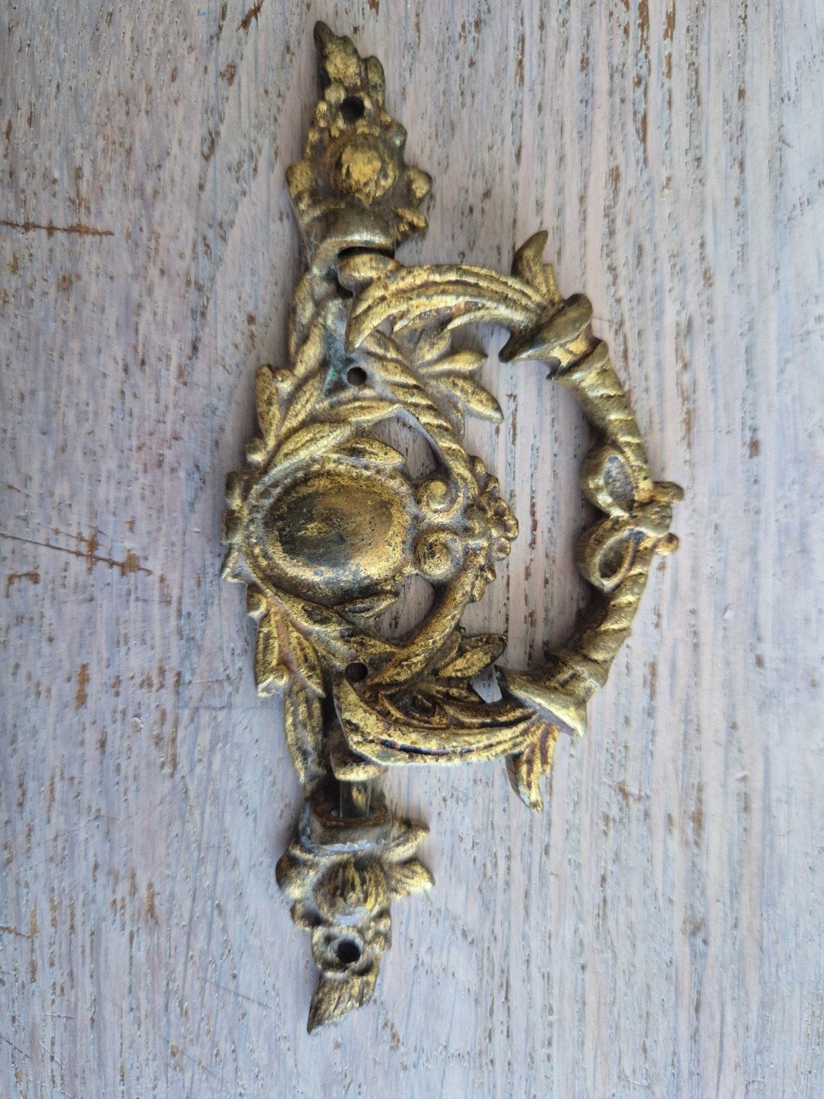 Antieke Bronzen Ladeknop / Deurklink met Ornamenten, Antiek en Kunst, Ophalen of Verzenden