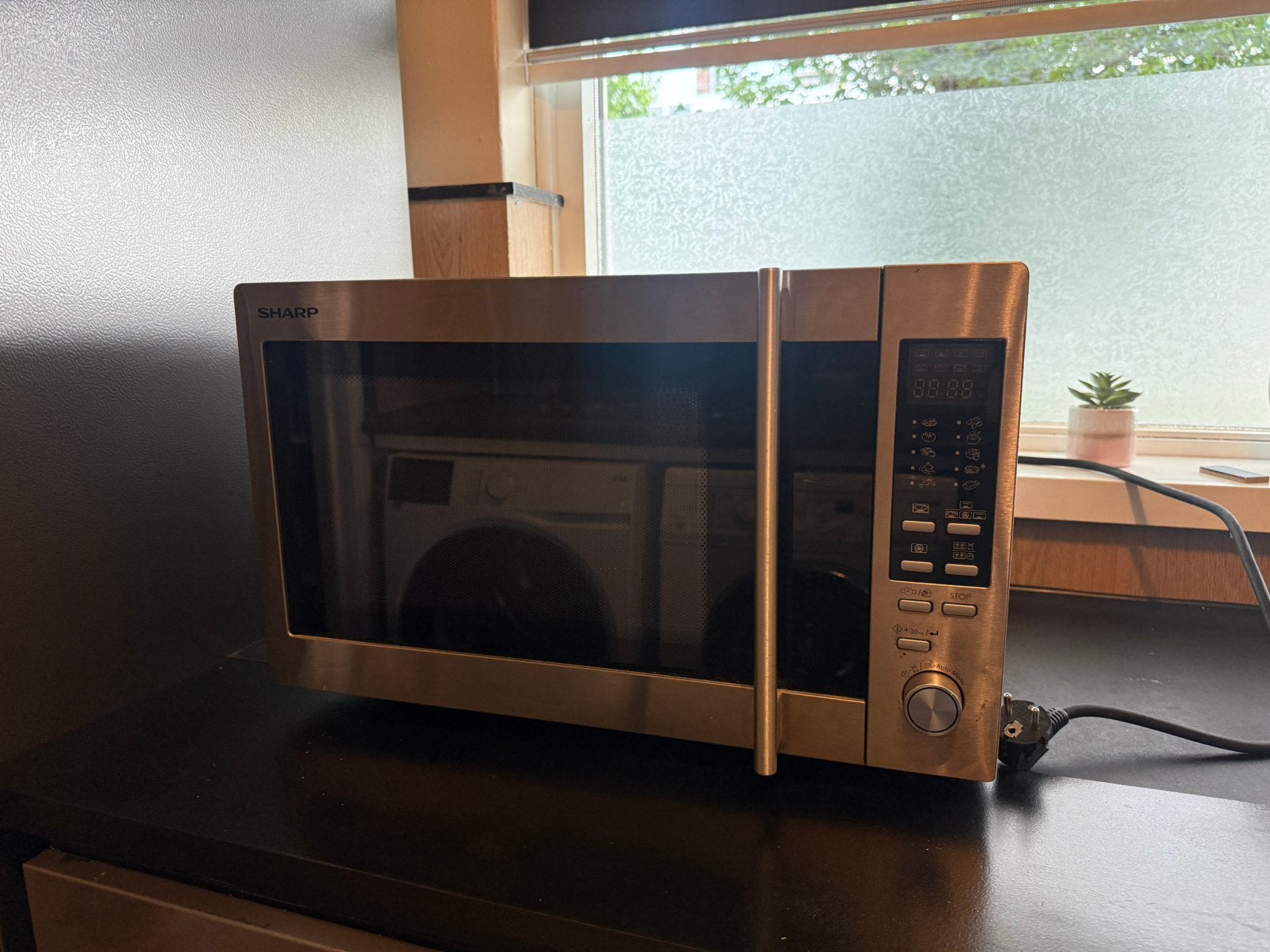Combi oven - magnetron, Witgoed en Apparatuur, Ophalen, Combimagnetron, Gebruikt, Draaiplateau