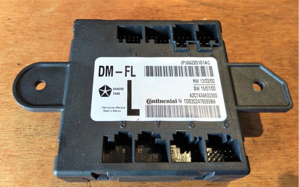 Dodge Ram pickup deur module 2015-2018, Gebruikt, PO Box 21-8004 | Auburn Hills, MI 48321-8004, Amerikaanse onderdelen, Ophalen of Verzenden