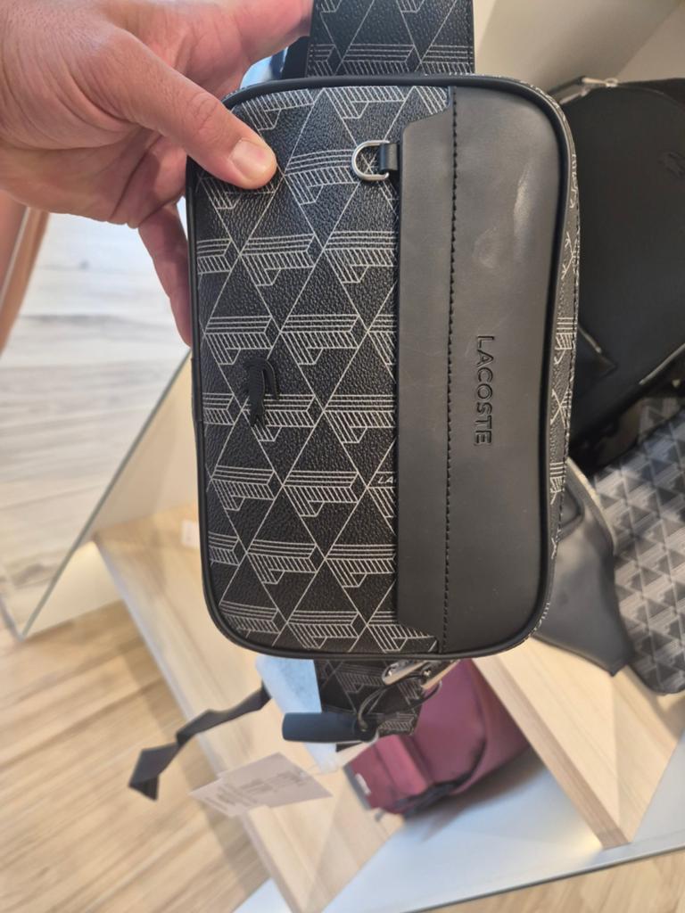 NIEUW!! Lacoste heuptasje/bumbag van leer zwart met grijs, Ophalen of Verzenden, Nieuw, Zwart, Leer
