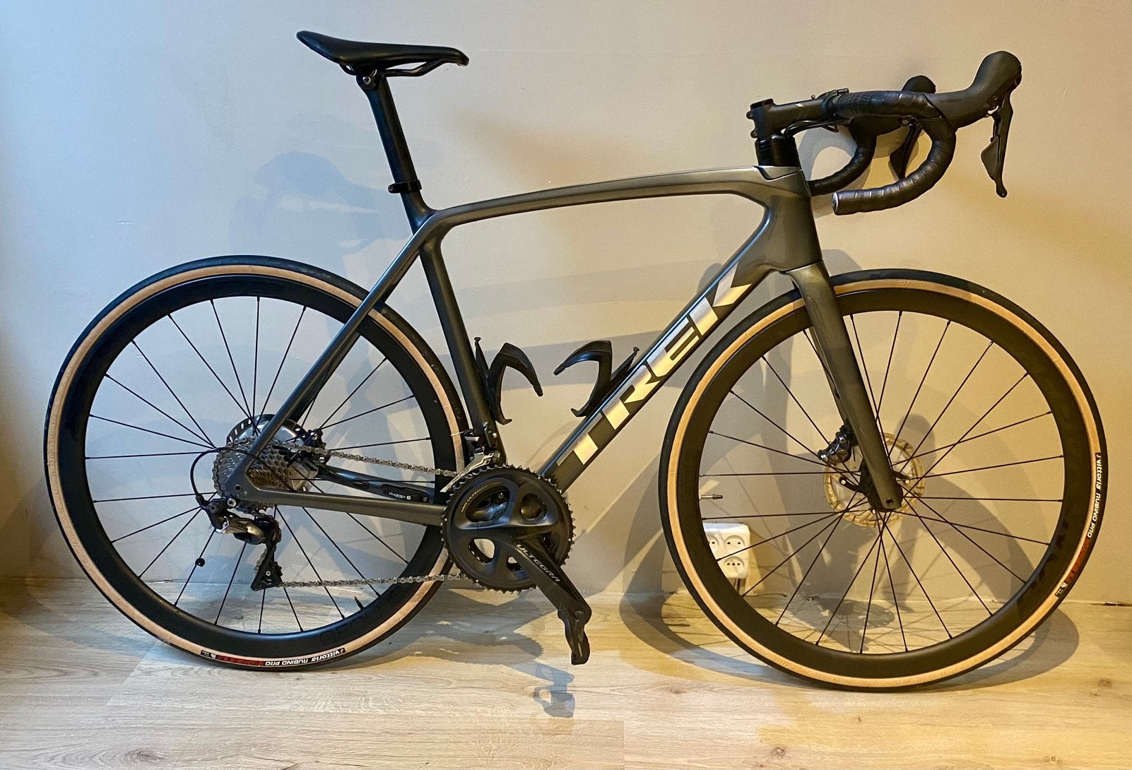 Trek Emonda SL6 PRO, Fietsen en Brommers, 28 inch, Carbon, Heren, Zo goed als nieuw