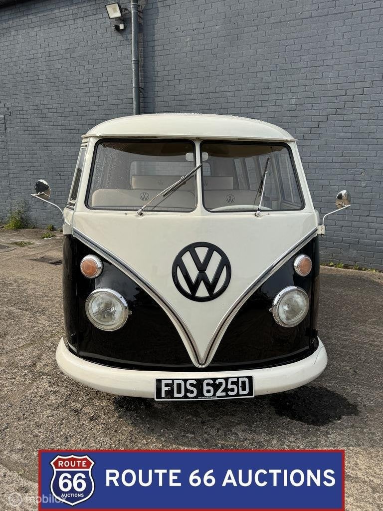 Volkswagen Type 2 Split-Screen Camper Van | 1966 | Route 66, foto 4