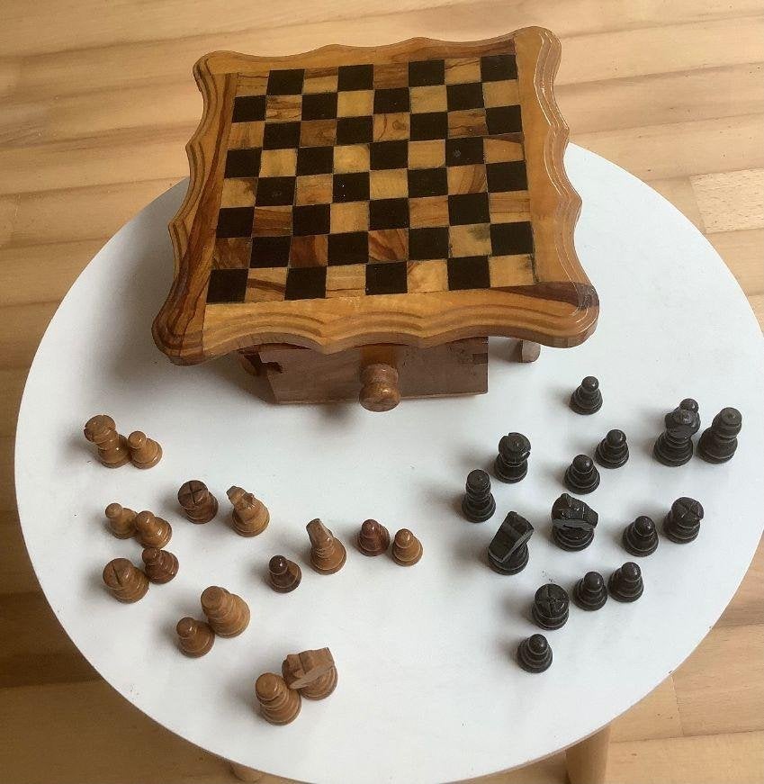 klein houten schaakspel met stukken, Ophalen of Verzenden, Zo goed als nieuw