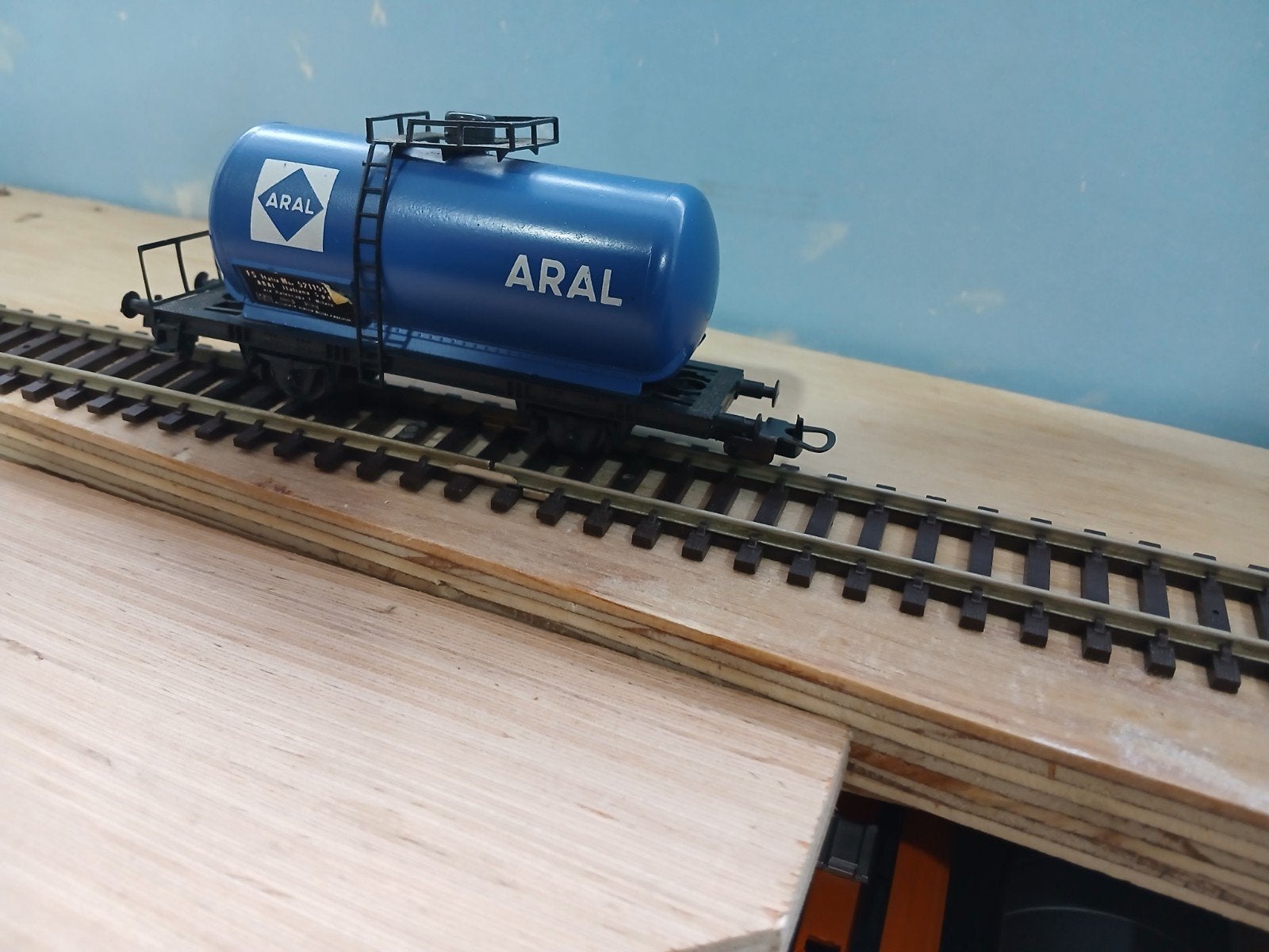 Lima Aral Tankwagen H0 Nieuwstaat, Ophalen of Verzenden, Nieuw, Wagon, Lima