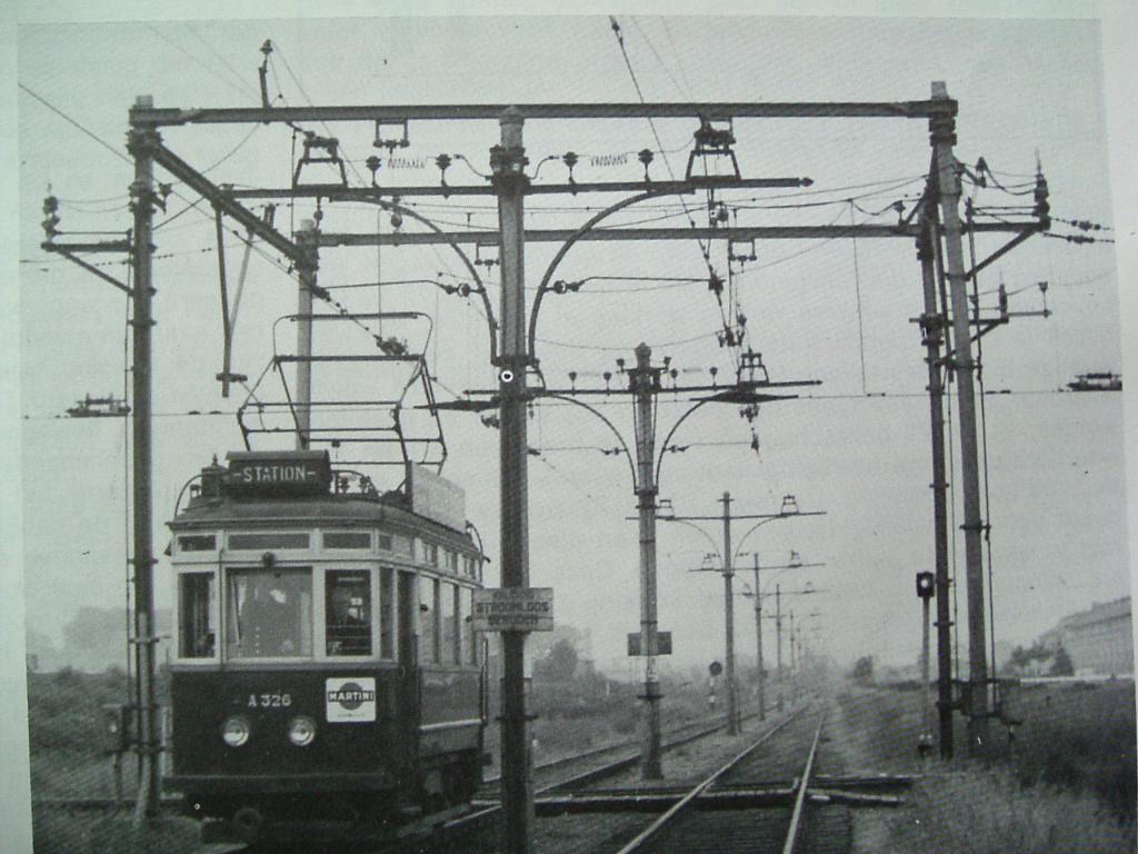 De geschiedenis van de blauwe tram., Ophalen of Verzenden, Gebruikt, Tram, Boek of Tijdschrift