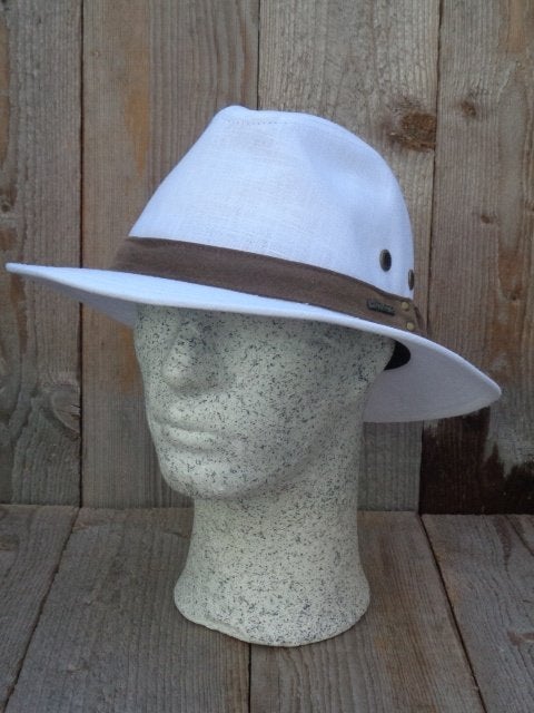 Hatland Headwear witte hoed UPF50+ maat M, L en XL, Kleding | Heren, Hoeden en Petten, Nieuw, Hoed, 57 cm (M, 7⅛ inch) of minder