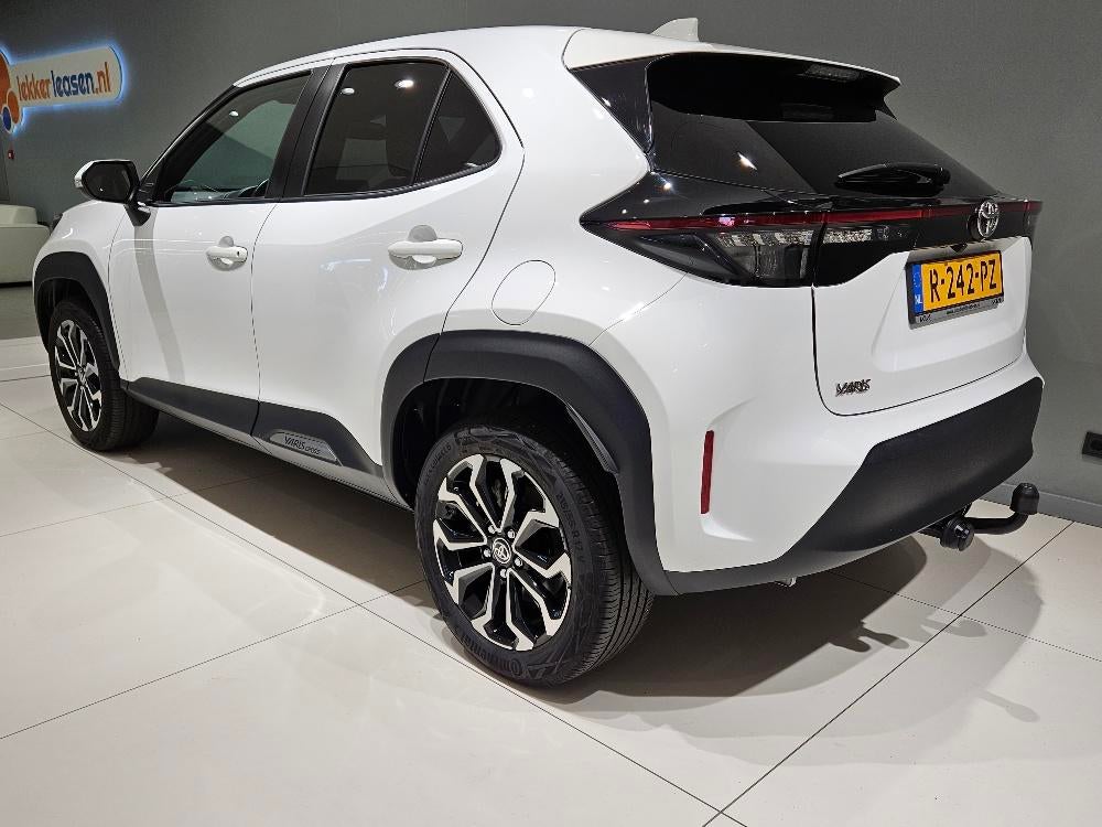 TOYOTA Yaris Cross 1.5 VVT-I 125pk First Edition NL-Auto 1e, Voorwielaandrijving, Gebruikt, Bedrijf, Handgeschakeld