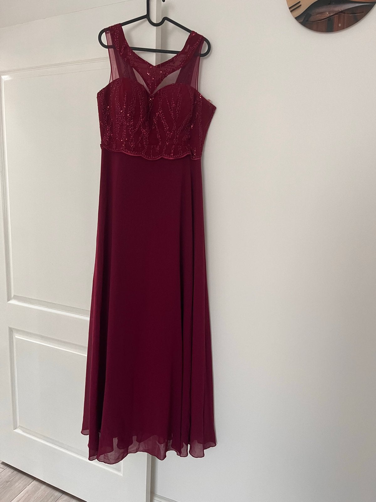 Elegante avondjurken - Diverse kleuren en maten, Maat 38/40 (M), Ophalen of Verzenden, Zo goed als nieuw, Rood