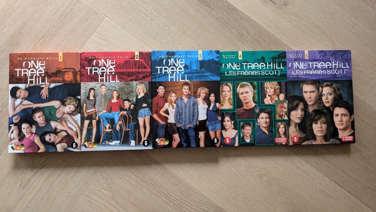 One Tree Hill DVD Boxset Seizoenen 1-5, Vanaf 9 jaar, Ophalen of Verzenden, Zo goed als nieuw, Drama