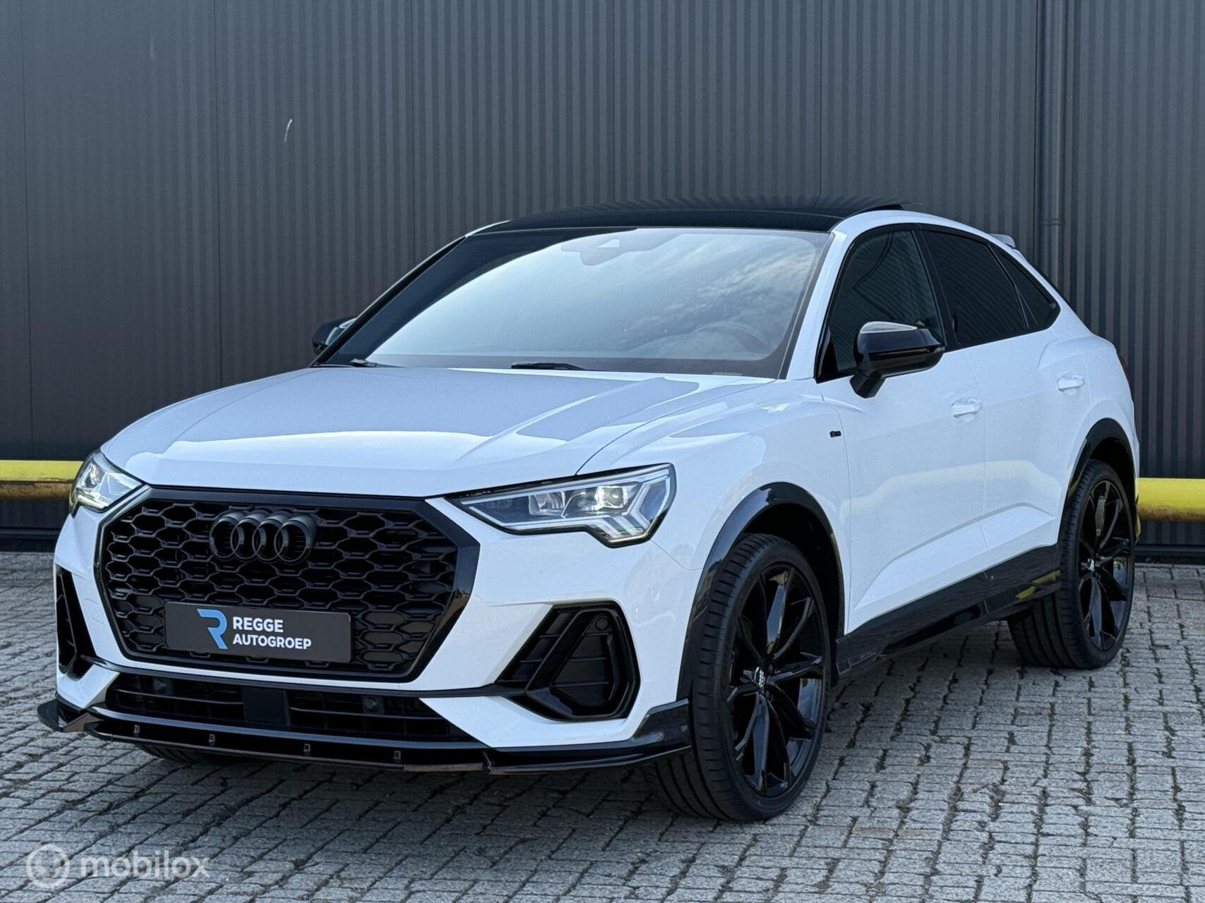 Audi Q3 Sportback 35 TFSI S-Line RSQ3 Pakket| PANORAMADAK, Auto's, 15 km/l, 4 cilinders, 150 pk, Wit
