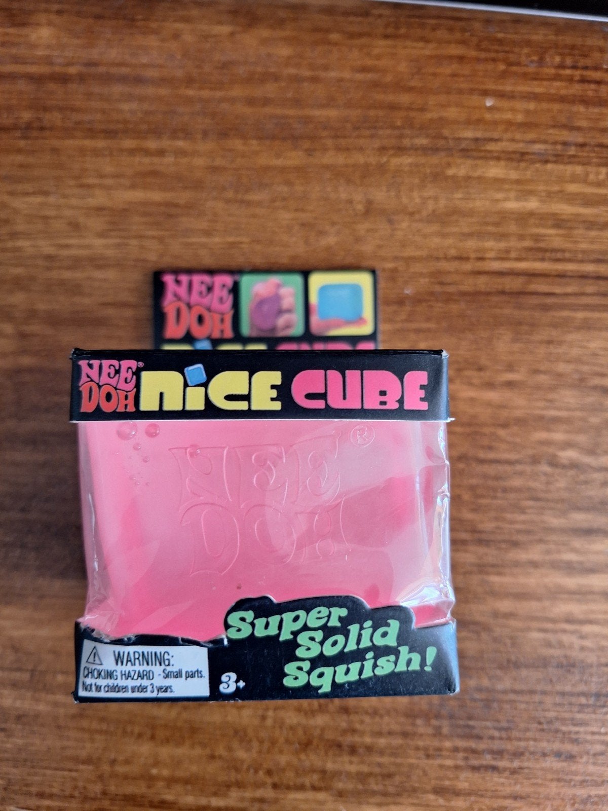 NeeDoh Nice Cube Super Solid Squishy - Roze Stressbal, Ophalen of Verzenden, Nieuw, Jongen of Meisje