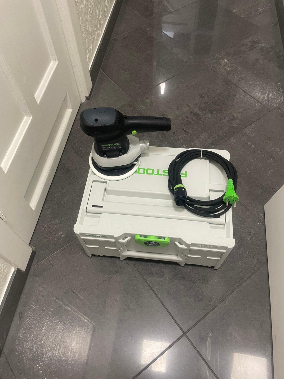 Festool ETS 150/5 EQ-Plus Excenterschuurmachine., Ophalen of Verzenden, Zo goed als nieuw, Minder dan 600 watt, Excentrische schuurmachine