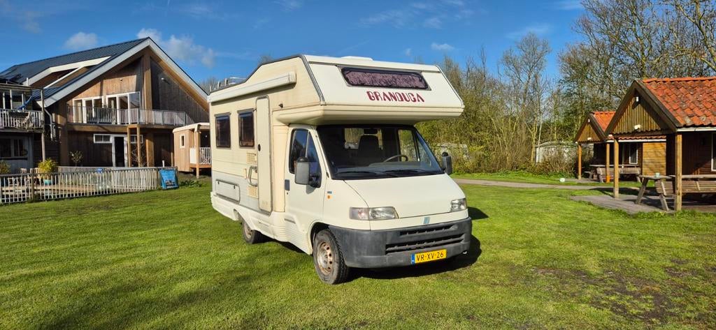 Fiat Ducato 1.9 TD Granduca N52 - Compacte Alkoofcamper, Caravans en Kamperen, Campers, Standaard zit, Alkoof, Fiat, Boiler