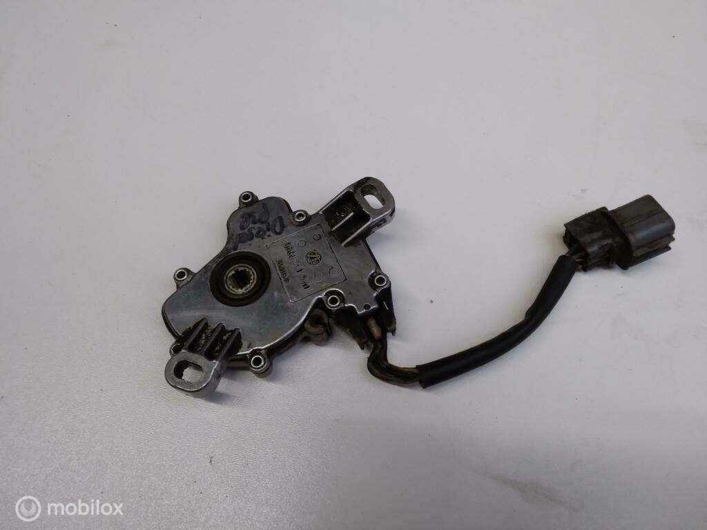 Neutral Switch XYZ Schakelaar Standen ZF 4HP-22 P38 Diesel, Land Rover, Ophalen of Verzenden