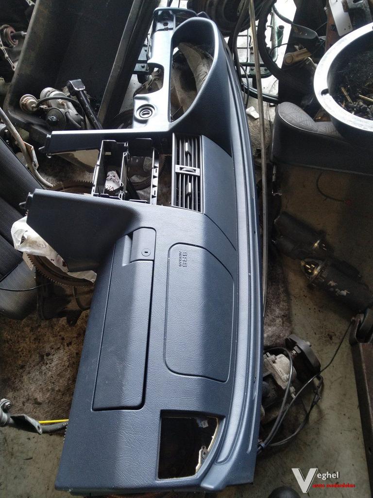 Dashboard w202 blauw, Gebruikt, -, -, Ophalen of Verzenden