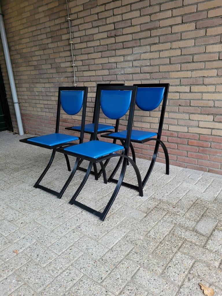 Laatste kans - Memphis - KFF set van 4 - van €500 voor €100, Huis en Inrichting, Stoelen, Ophalen, Info@cubran.nl, Cubran Vintage & Design