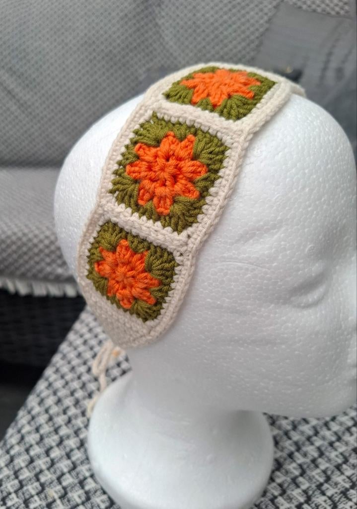 Gehaakte haarband met bloemenpatroon, Ophalen of Verzenden, Nieuw